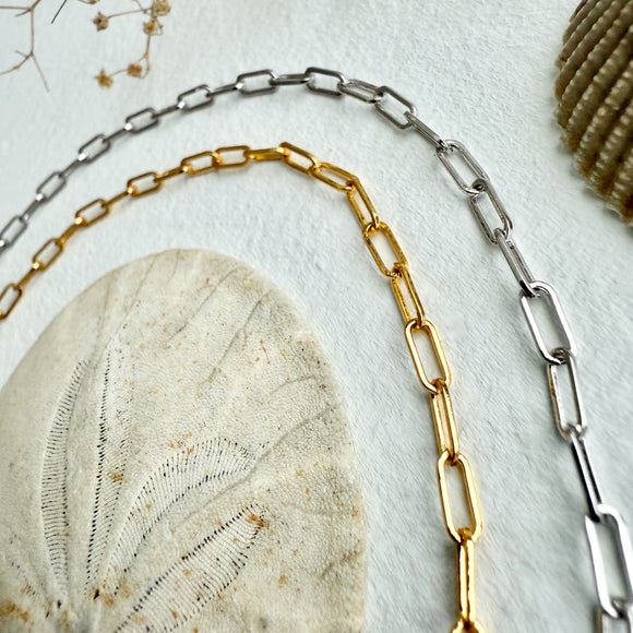 Petit Montmartre Small Paperclip Chain Anklet