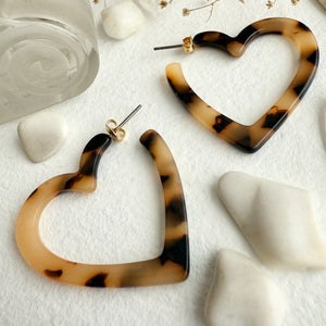 Wilson Acetate Heart Hoop Earrings in Leopard