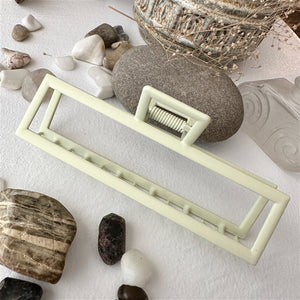 Frances Minimalist Design Hair Claw