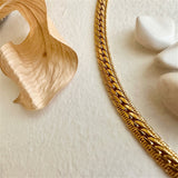 SCUTES Textured Chain Necklace