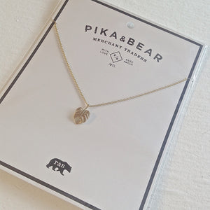 Monstera Necklace