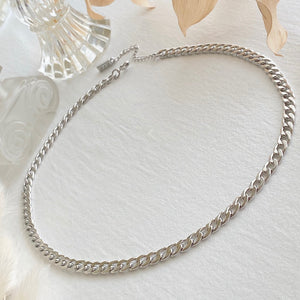 One Chain Necklace