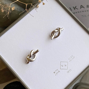 Scurvy Knot Earrings